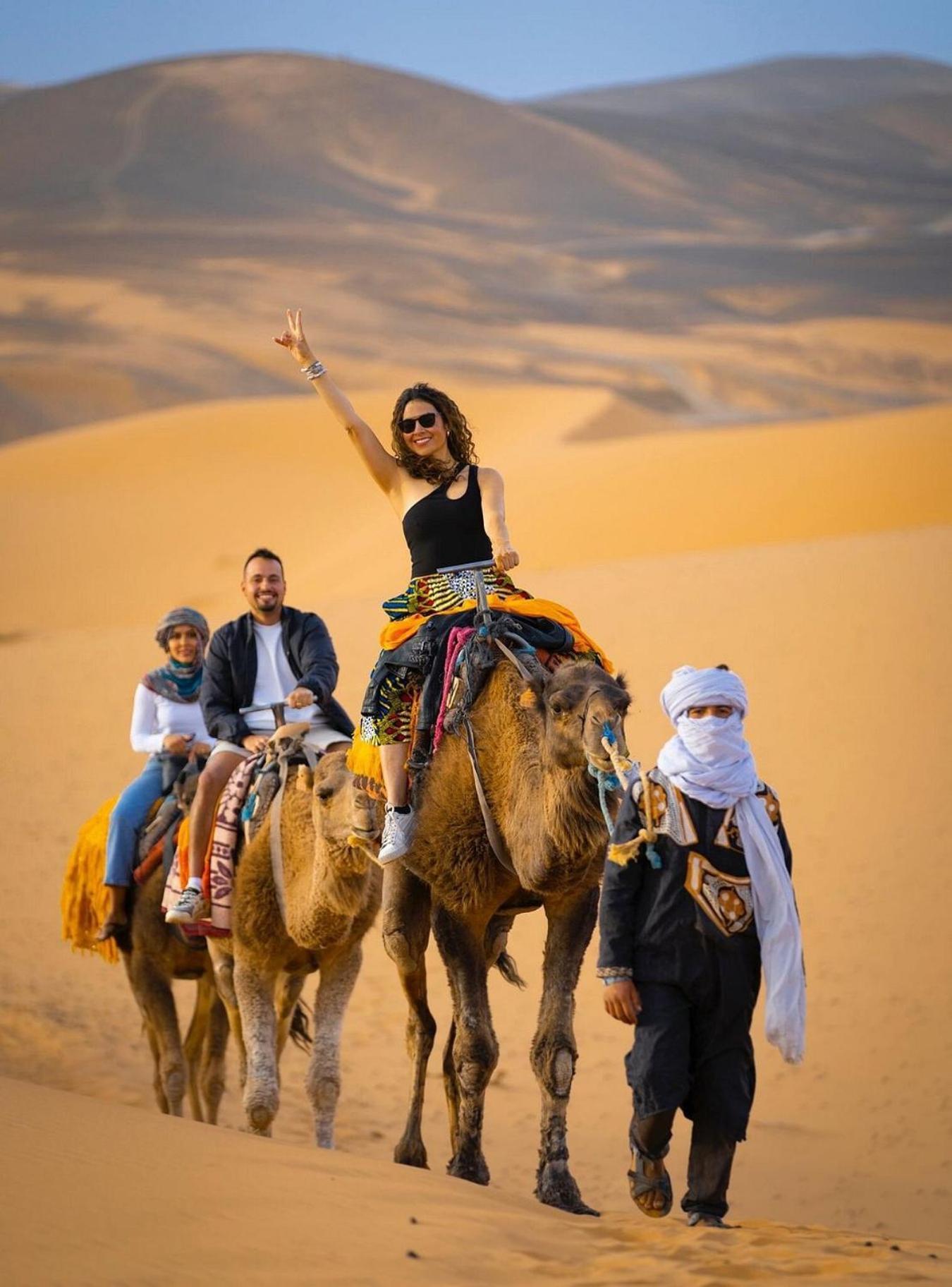 Merzouga Nomadic Luxury Camp 외부 사진